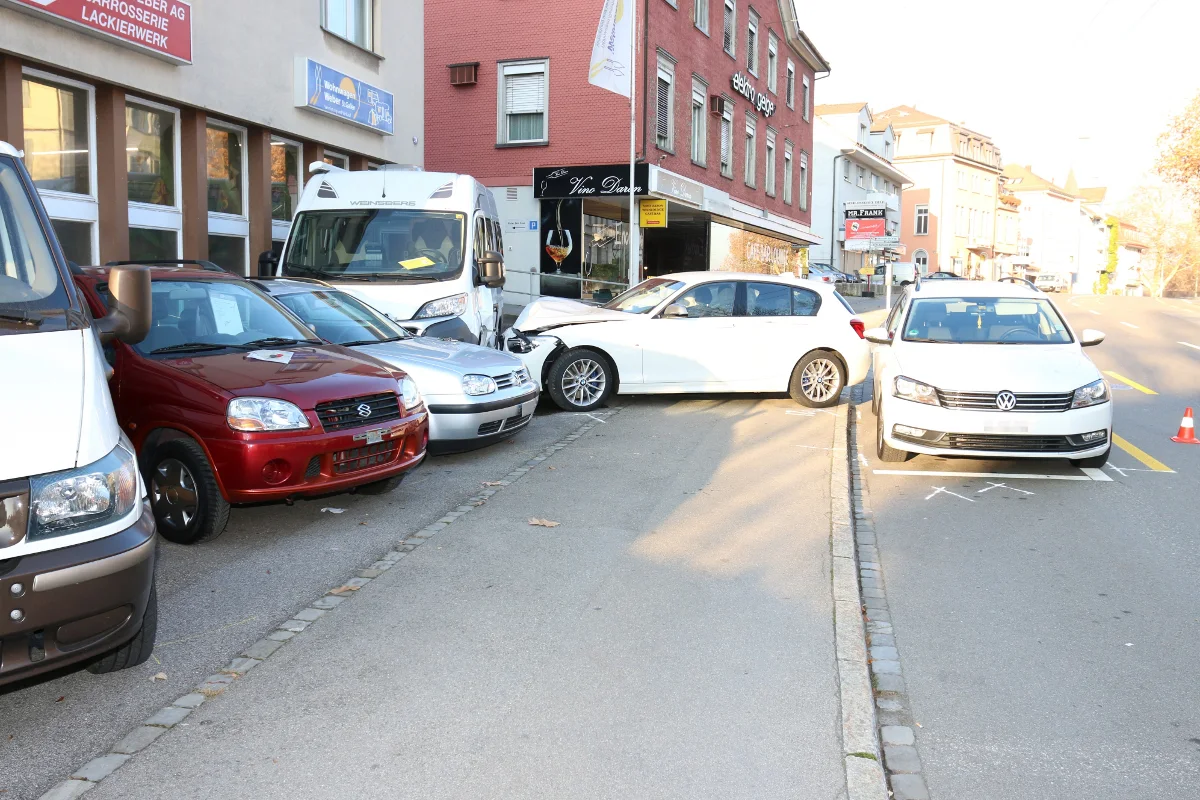St. Gallen: Drei Verletzte und grosser Sachschaden
