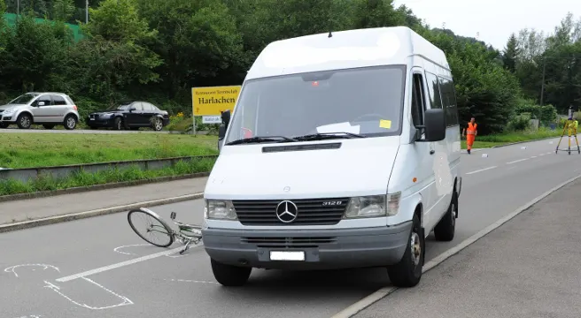 Schlimmer Verkehrsunfall in Regensdorf