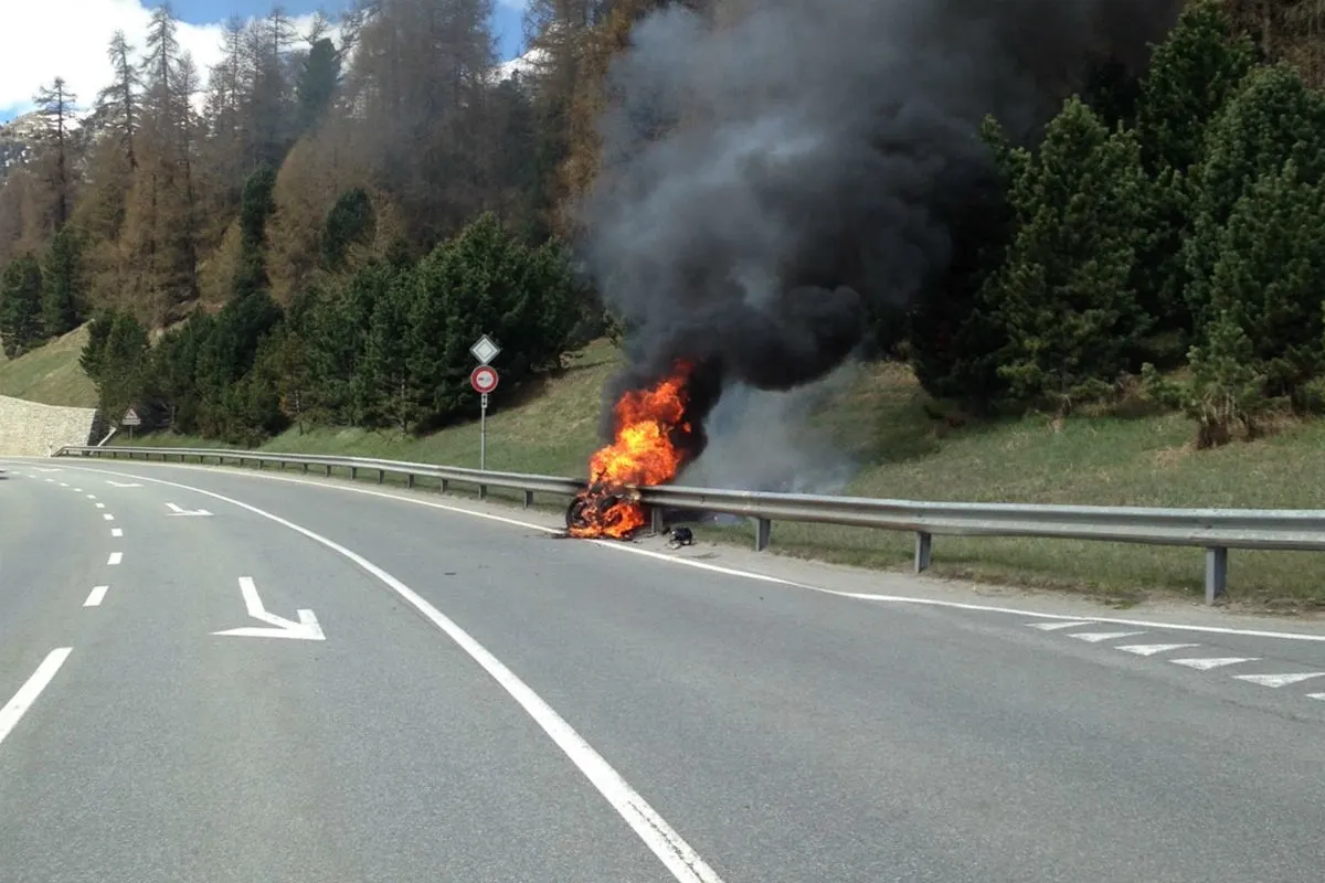 Champfèr: Motorrad brennt aus