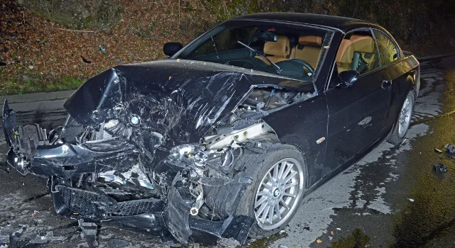 In Adligenswil frontal kollidiert und verletzt