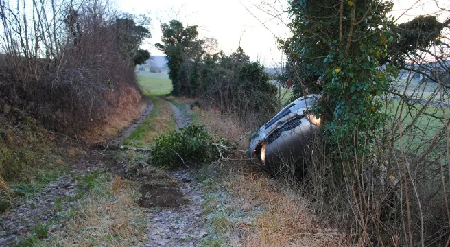 Glatteis fordert Selbstcrash in Thayngen