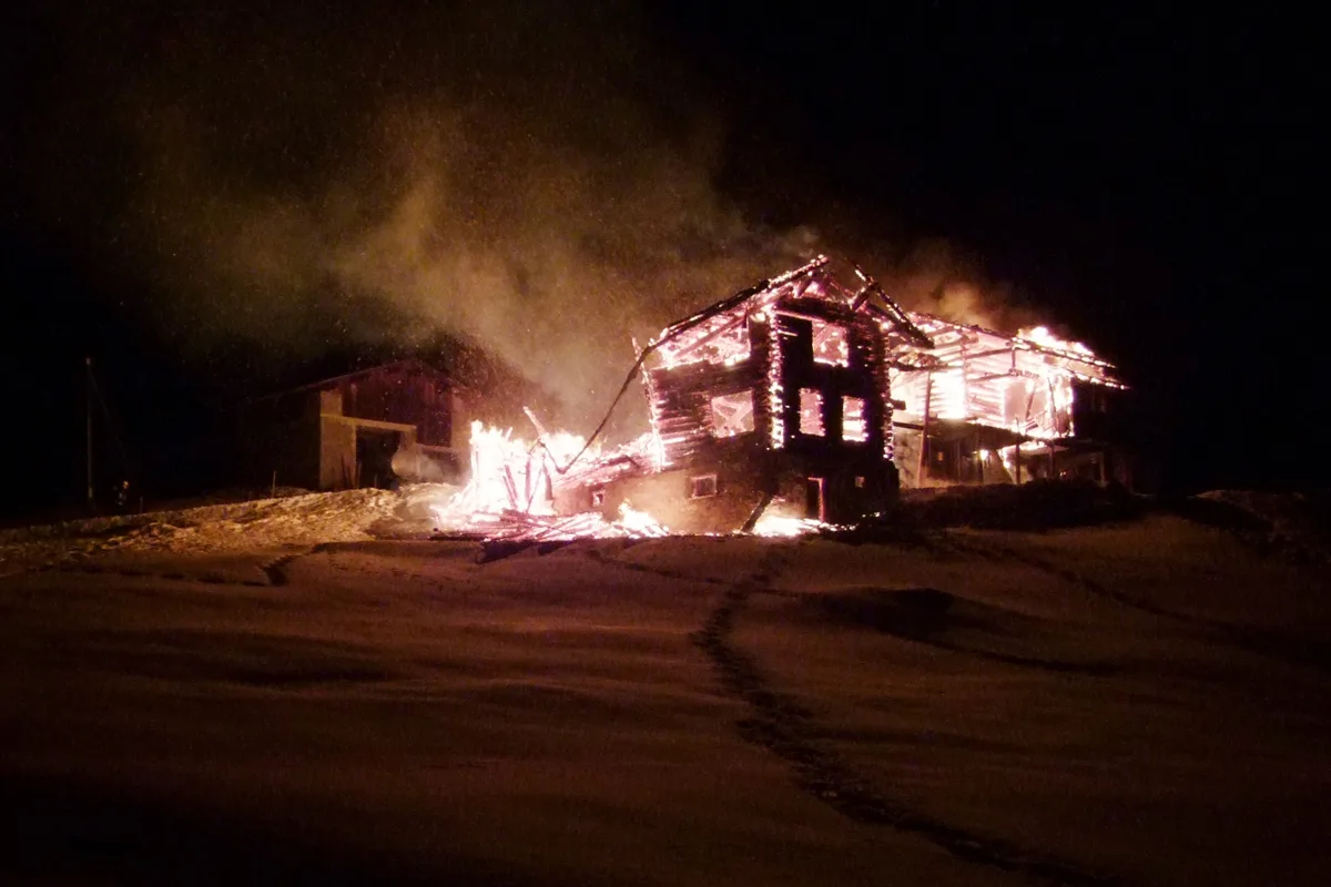 Stels: Haus und Remise abgebrannt 
