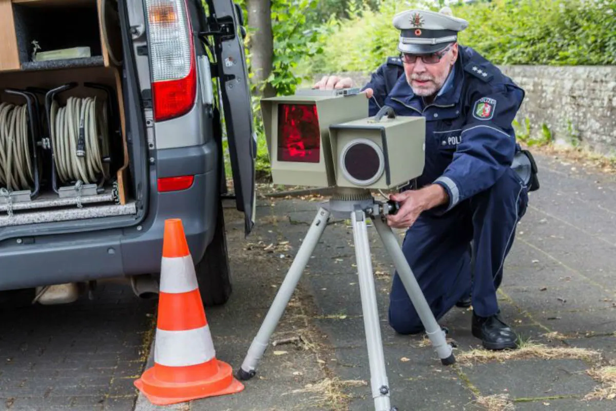 Siegen – Mit 77 km/h durch die 30-er-Zone