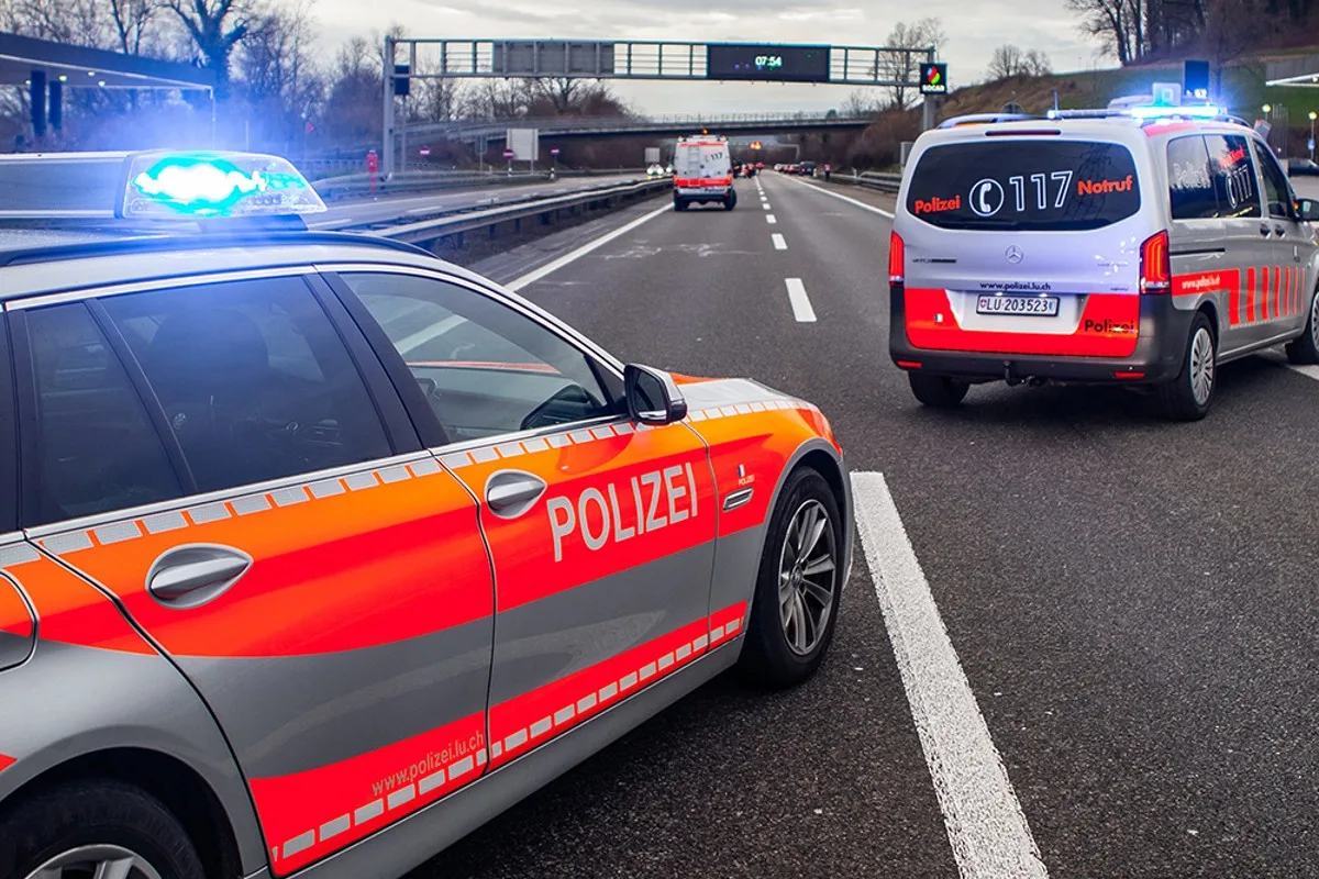 Dagmersellen LU - A2 wegen Massenkarambolage gesperrt