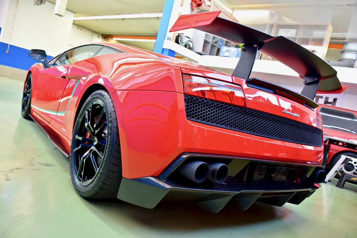 Hohe Sachschaden in Böblingen - Vier Lamborghini beschädigt