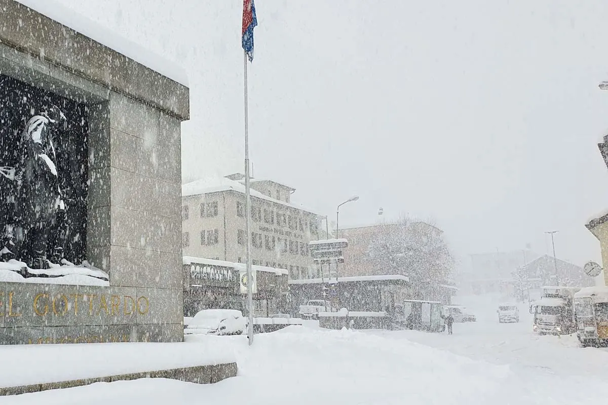 Warnung - Zum Teil starker Schneefall ab dem späteren Nachmittag