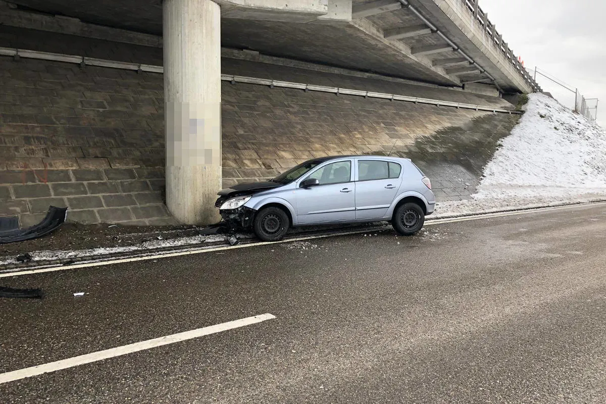 Gossau SG - Person auf der Autobahn überfahren!