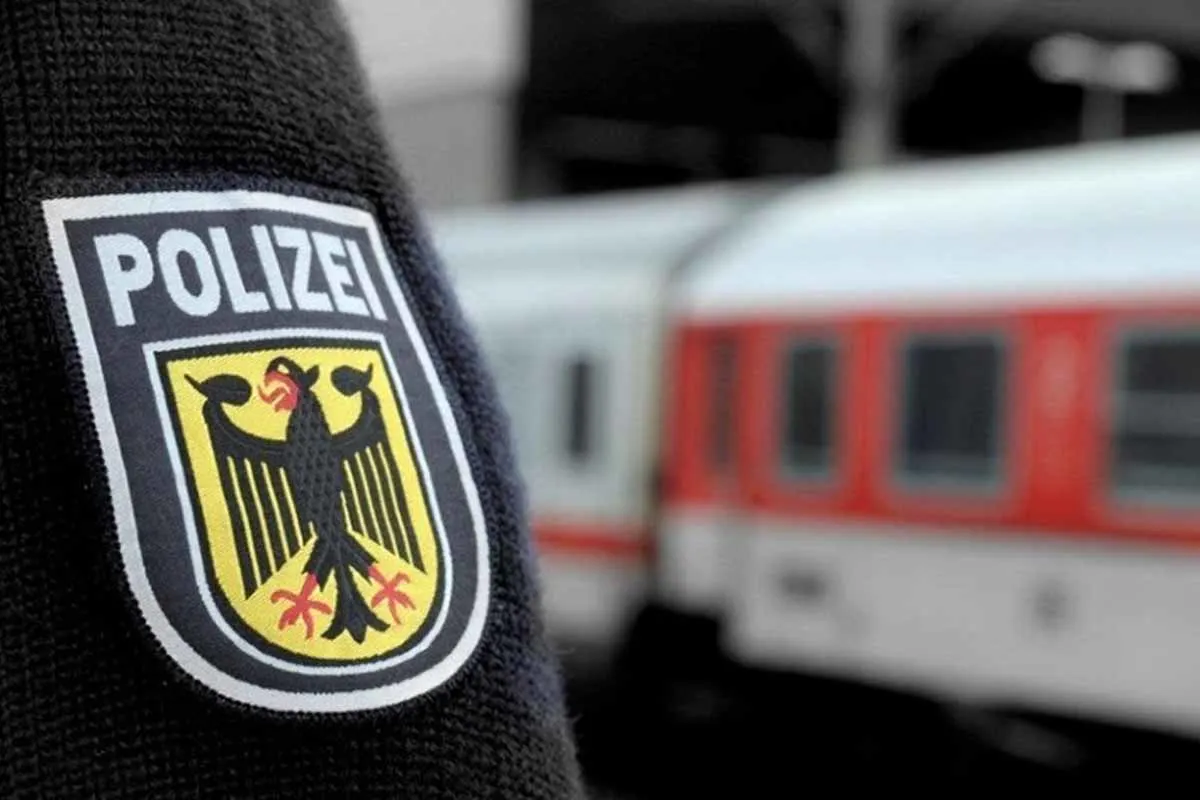 Schönebeck / Magdeburg – Alkoholisierter Mann spaziert im Gleis und wird von Lokführer aufgenommen