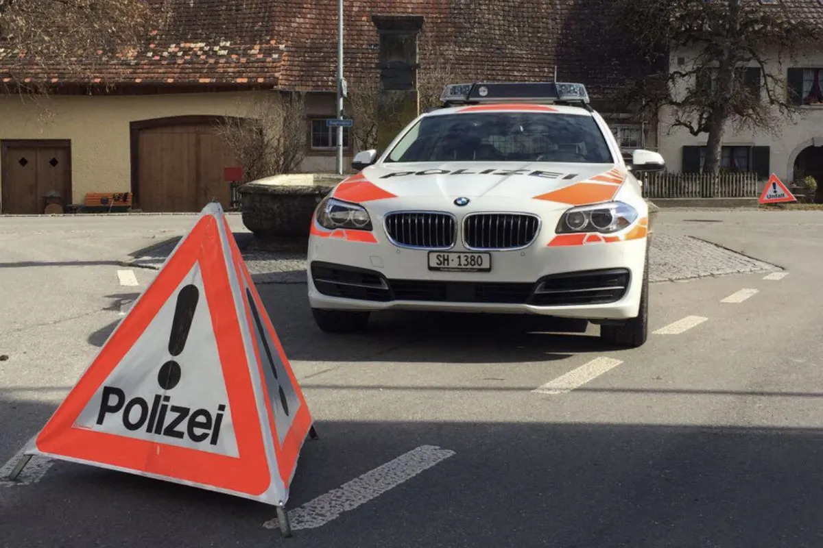 Stadt Schaffhausen – E-Bike-Fahrer bei Alleinunfall verletzt
