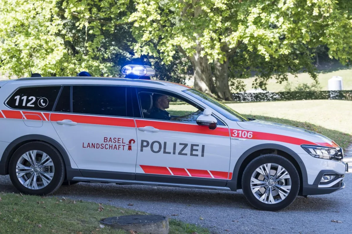 Gelterkinden BL – Unfall mit Mofa nach Überholmanöver