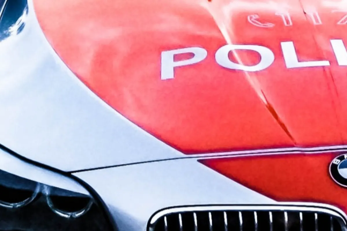 Emmen LU - Mountainbiker stürzt in Bachbett