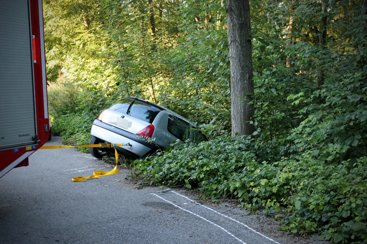 Alkohol im Spiel! Malheur beim Parkieren in St. Gallen SG