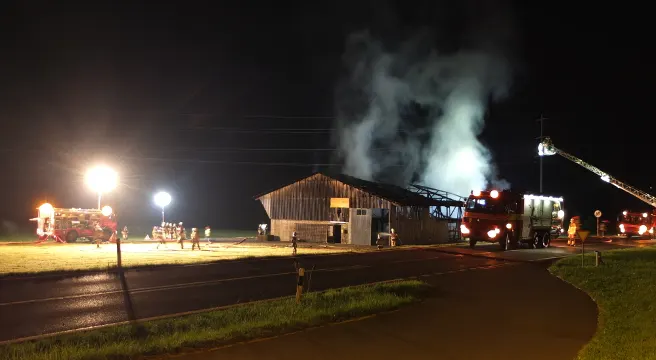 Lagerhalle in Unterendingen abgebrannt