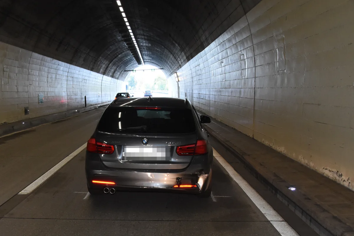 Murg SG - Im Murgwaldtunnel ins Heck gekracht