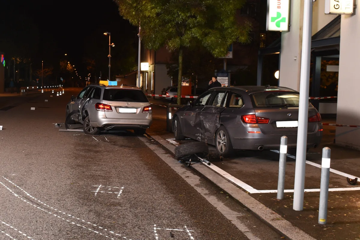 Meilen ZH - Einjährige wird bei Unfall verletzt - Zeugenaufruf