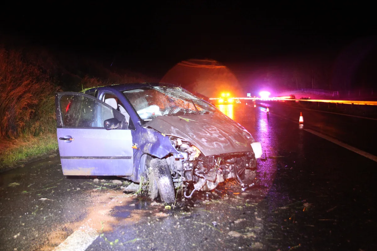 Selbstunfall auf der A1 bei Matzingen - Fahrer aus dem Auto geschleudert