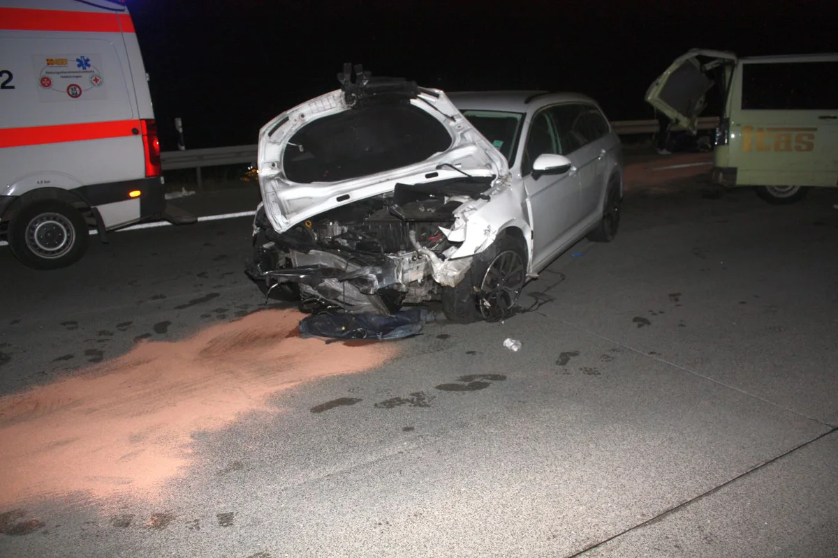 Triptis TH - Sechs Schwerverletzte auf der A 9