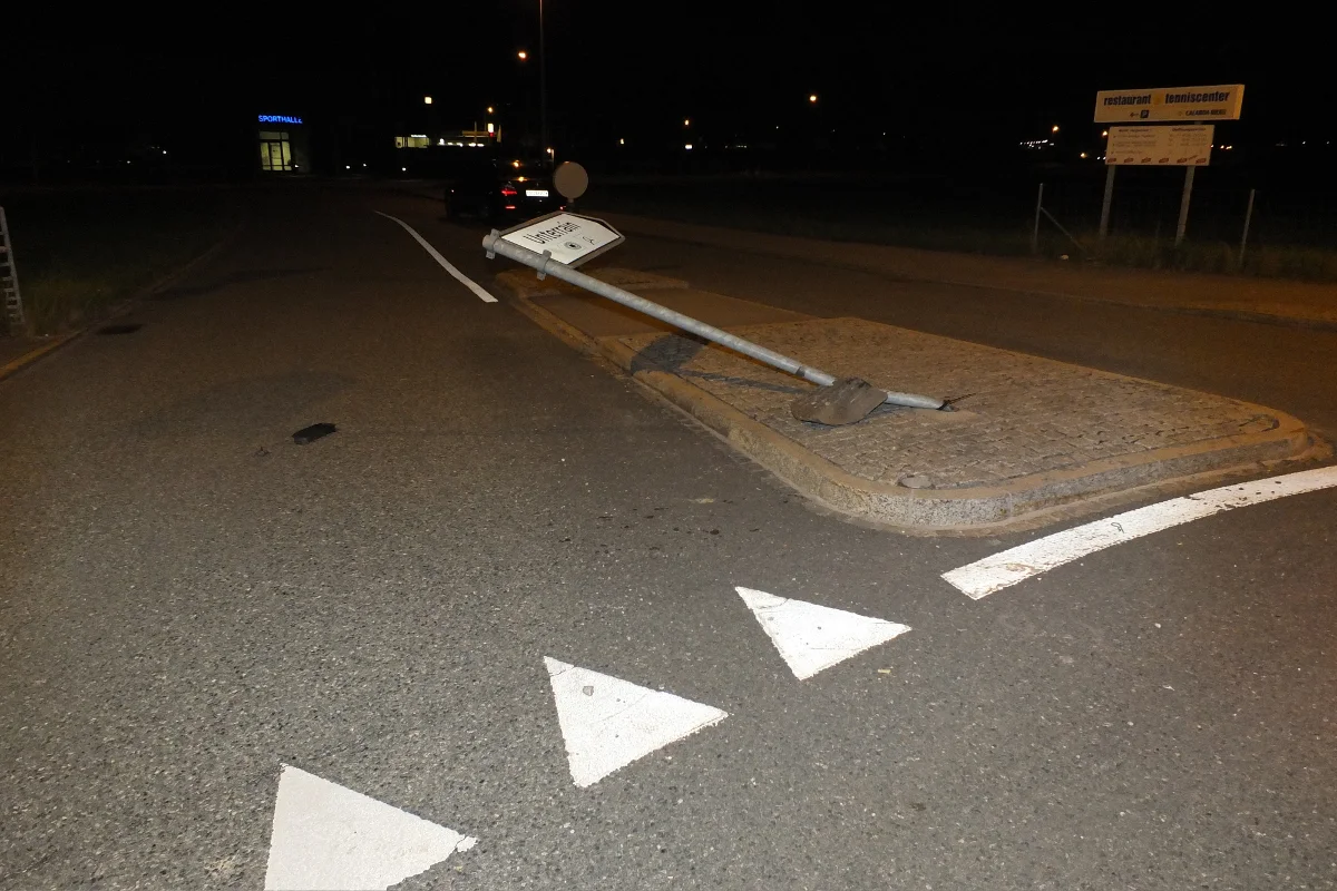 Bad Ragaz SG - Fahrerflucht unter Alkoholeinfluss