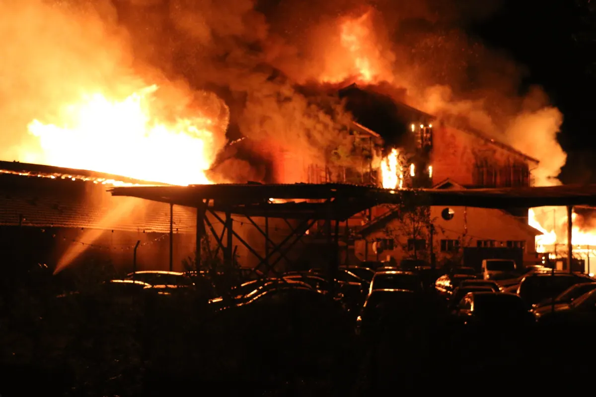 Zeugenaufruf zum verheerenden Flammen-Inferno in Winterthur-Töss