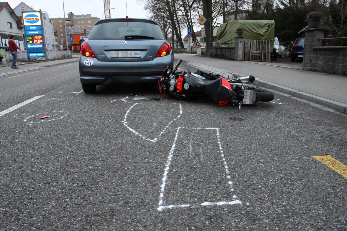 Zwei Kollisionen auf der St. Galler Fürstenlandstrasse