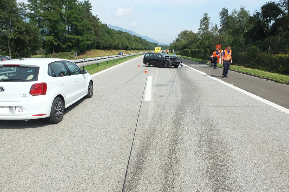Buchs SG / A13: Drei Auffahrunfälle - mehrere Verletzte