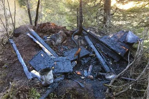 Elm GL - Brand im Wald