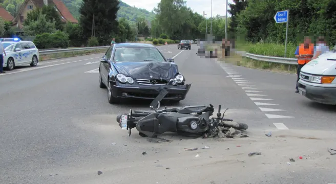 Crash in Rekingen fordert Verletzten