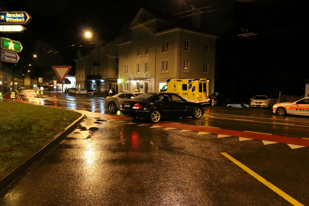 Zwei Verletzte bei VU in St. Gallen