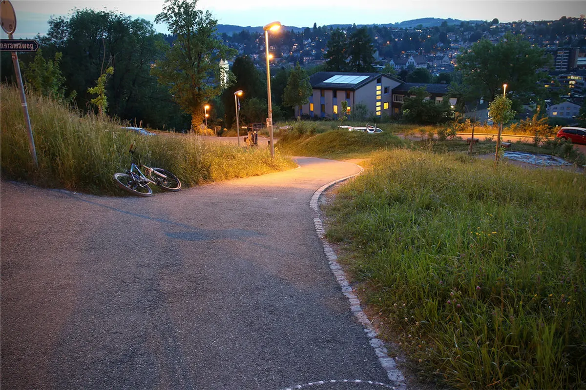 St. Gallen SG - Velofahrer stürzt auf Panoramaweg