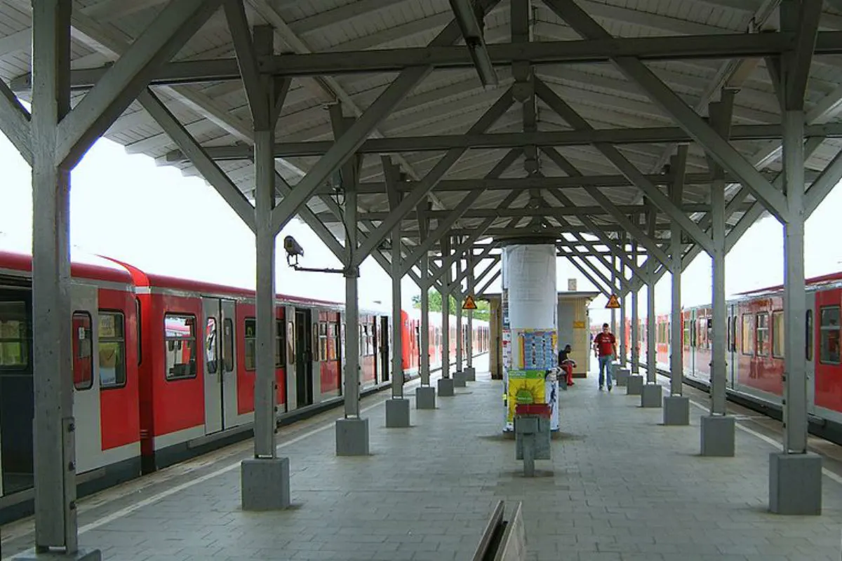 Rothenburgsort HH - Mit Velo auf die Gleise gestürzt