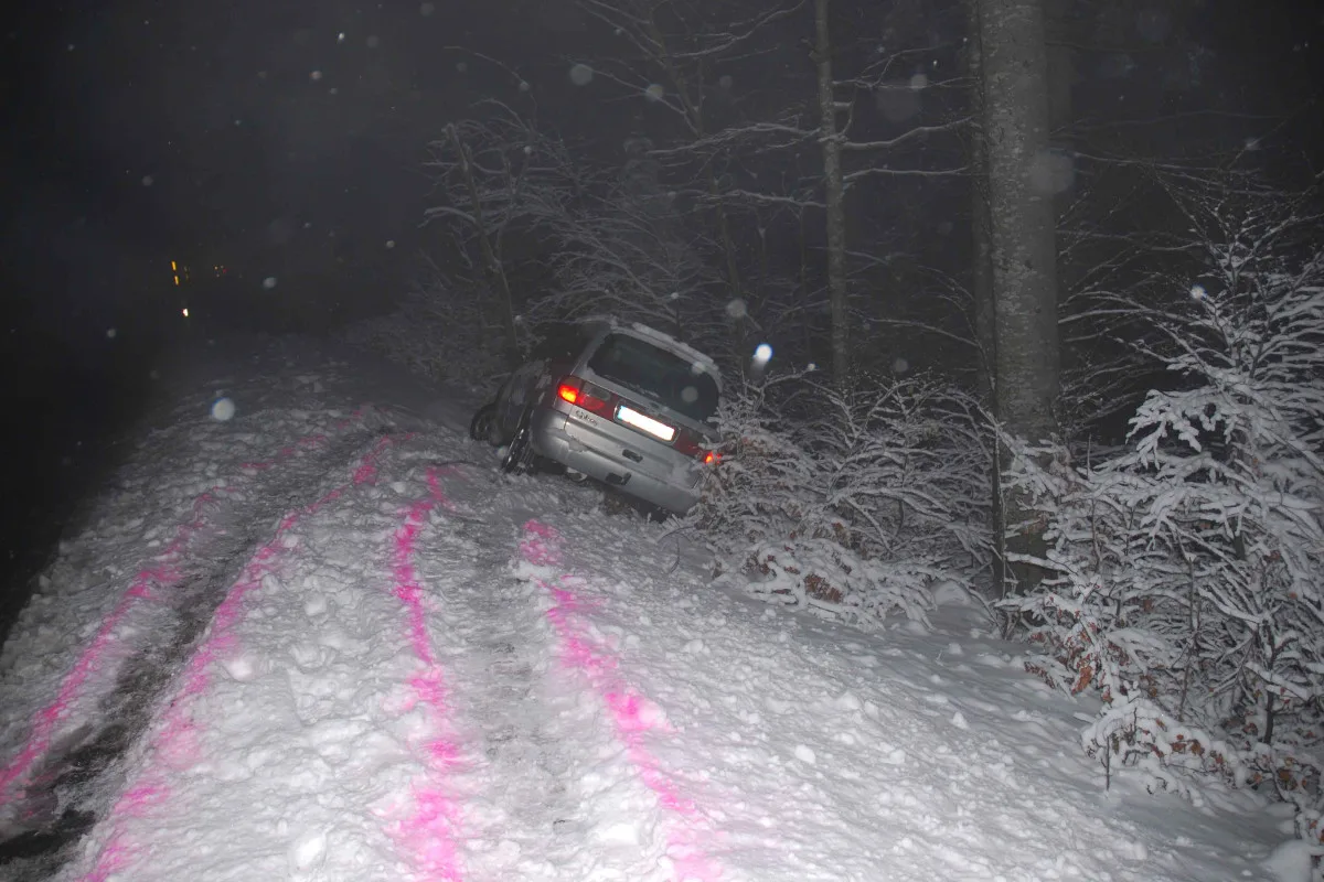 Starke Schneefälle! Blockierte Strassen und Unfälle am Brünig