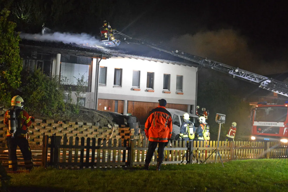 Gachnang: Einfamilienhaus fing Feuer