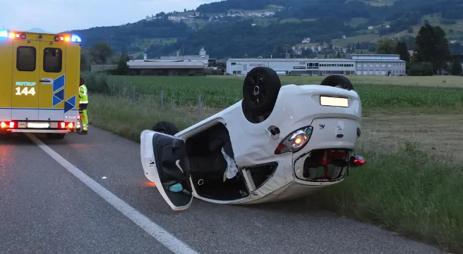 Rheineck: Selbstcrash auf der Autobahn