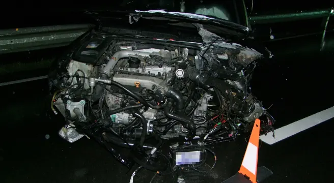 Totalschaden nach Alleincrash bei La Rösa