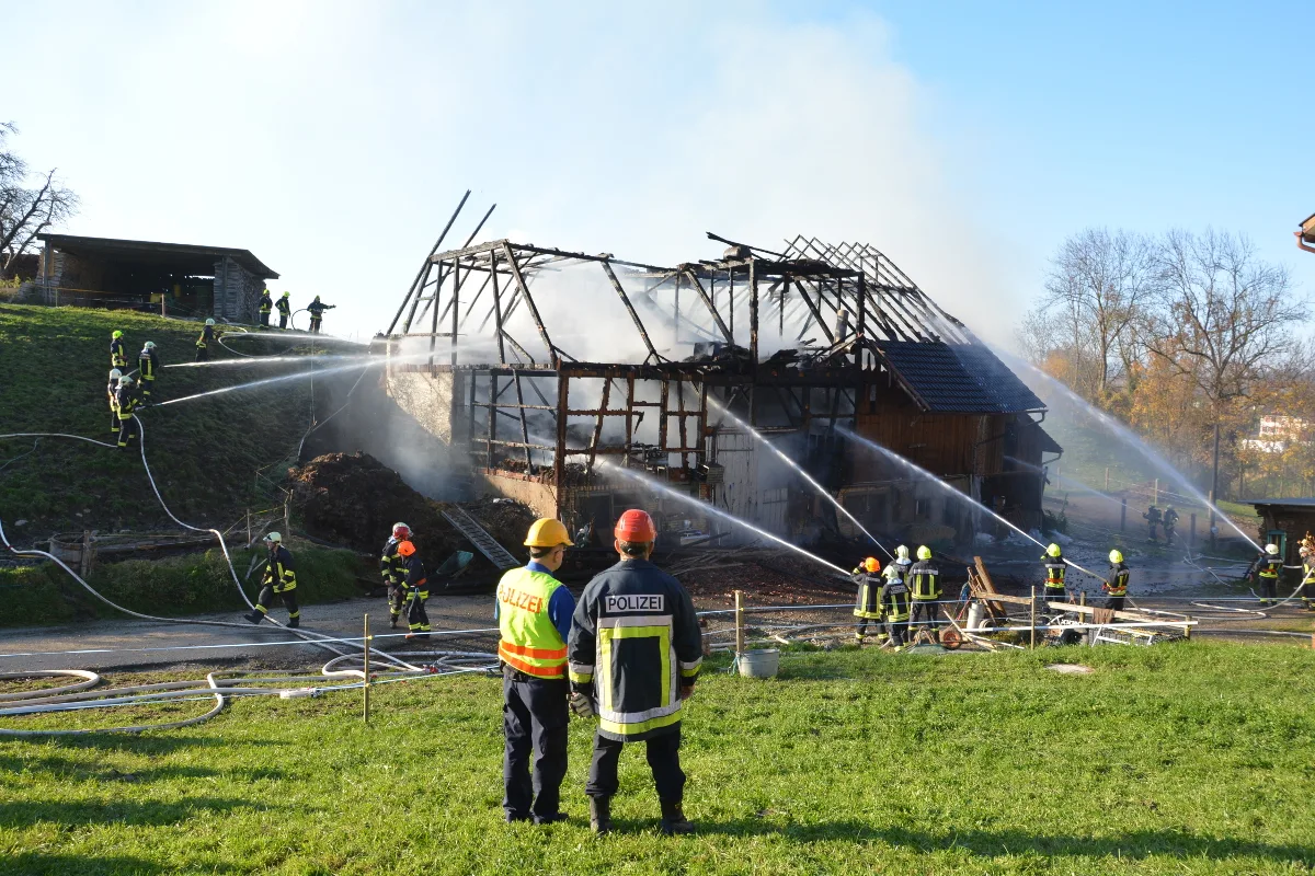 Hohentannen: Scheune in Vollbrand