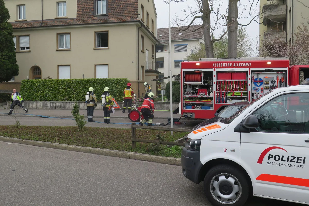 Allschwil: Starke Rauchentwicklung in Parterrewohnung
