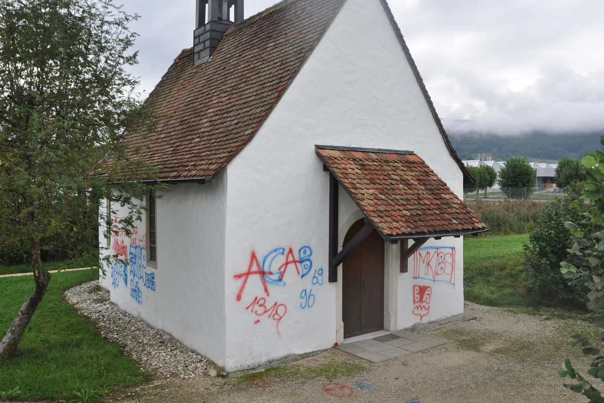 Fridolinskapelle in Breitenbach versprayt