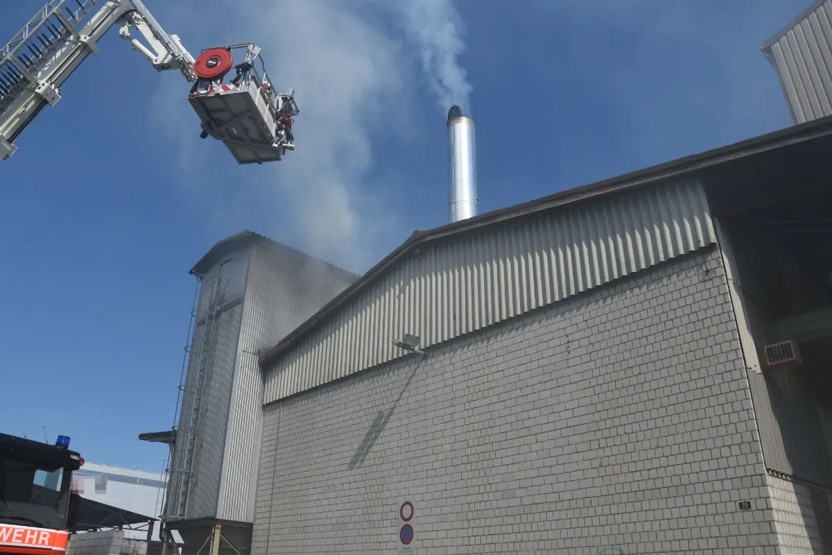 Niederuzwil SG - Trocknungstrommel in Brand geraten