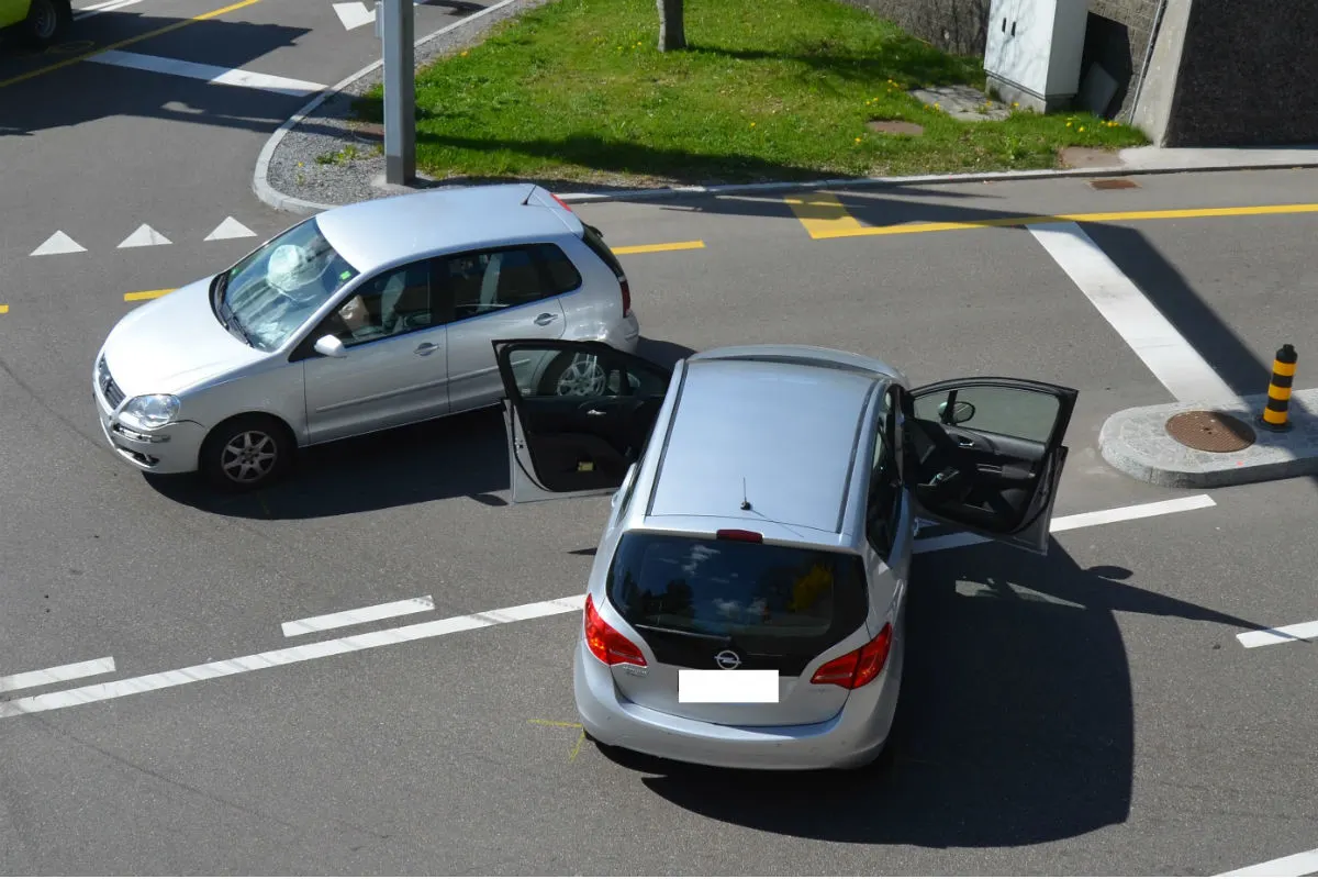 Herisau AR - Kollision trotz funktionierender Ampelanlage