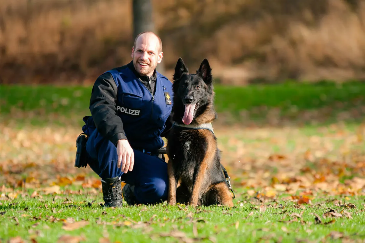 Vaduz FL - Polizeihundeführer aus Liechtenstein auf Platz neun