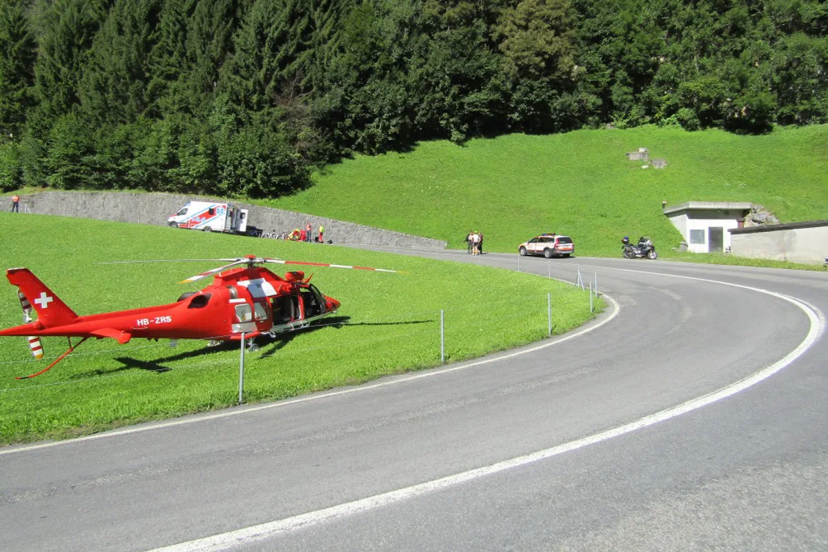 Linthal GL: Todesfall auf der Klausenpassstrasse
