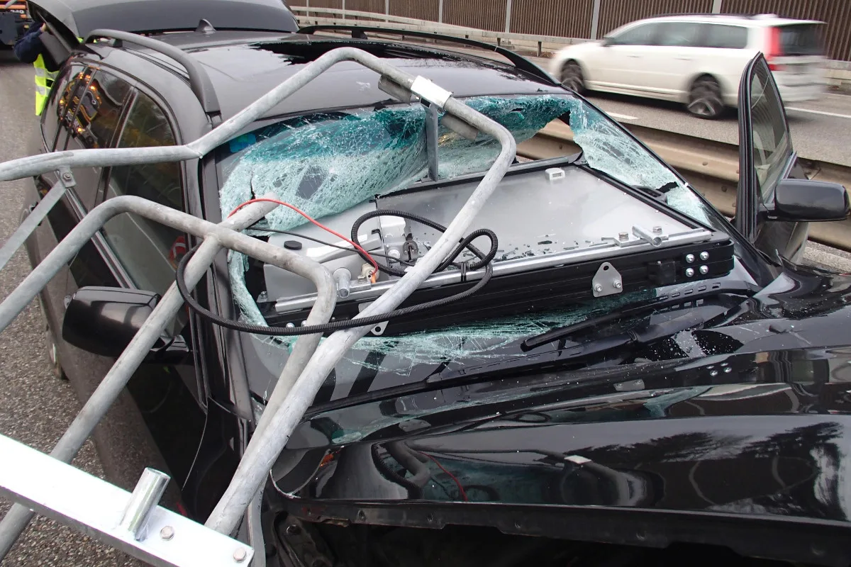 Mumpf AG - Rückstau nach Selbstunfall auf der A3