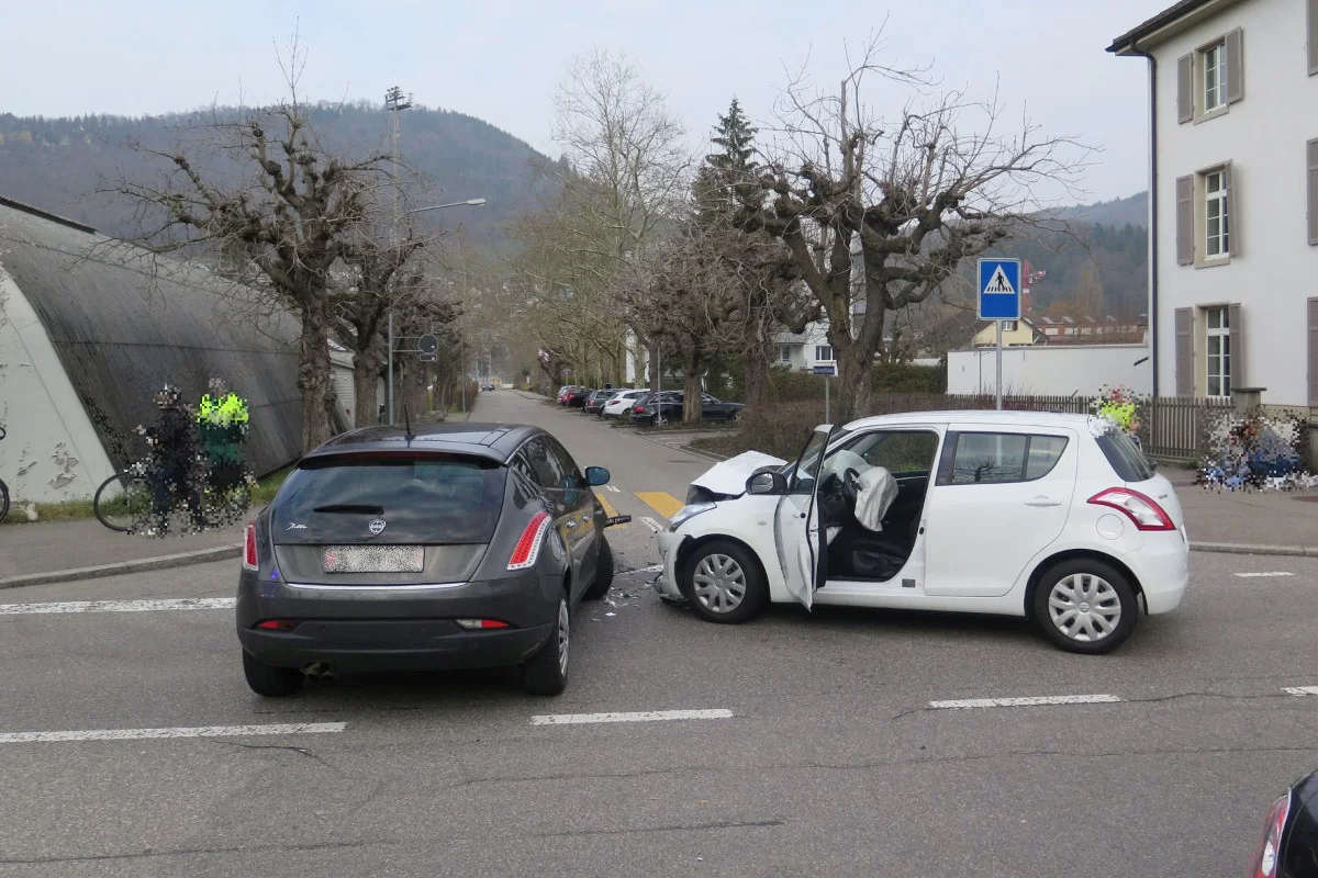 Heftige Kollision in Liestal - zwei Leichtverletzte