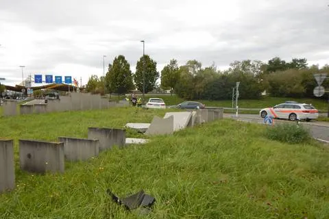 Kreuzlingen TG - Beim Verlassen der A7 verunglückt