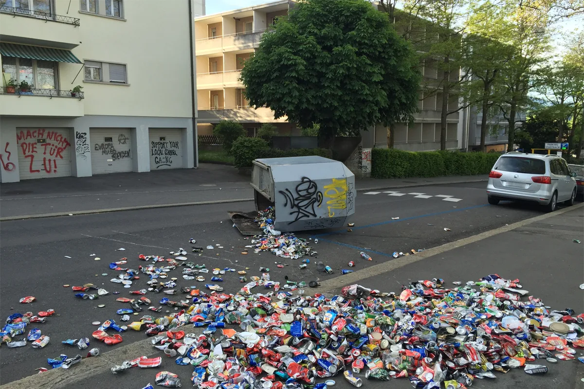 Bern: Gewaltbereiter Umzug verwüstet Stadt