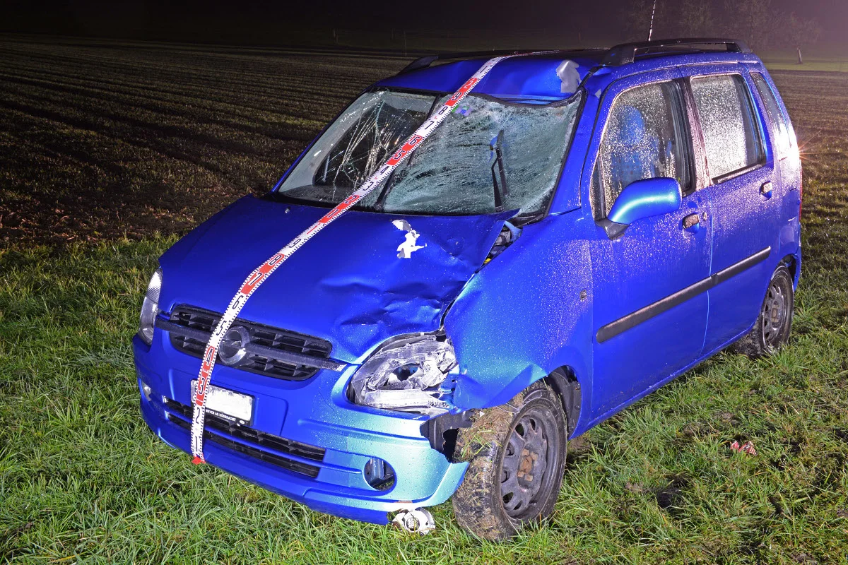 Meierskappel LU - Fussgänger von überholendem Auto totgefahren