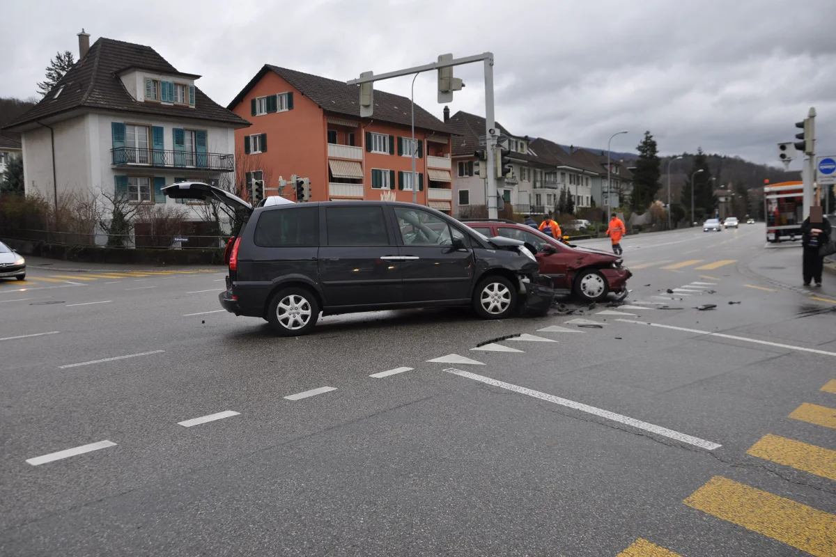 Verkehrsunfall in Olten fordert zwei Verletzte