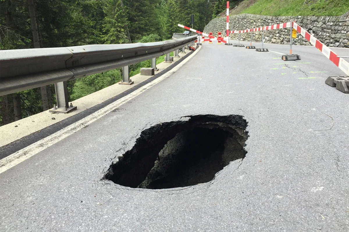 Julierpass für Schwerverkehr gesperrt