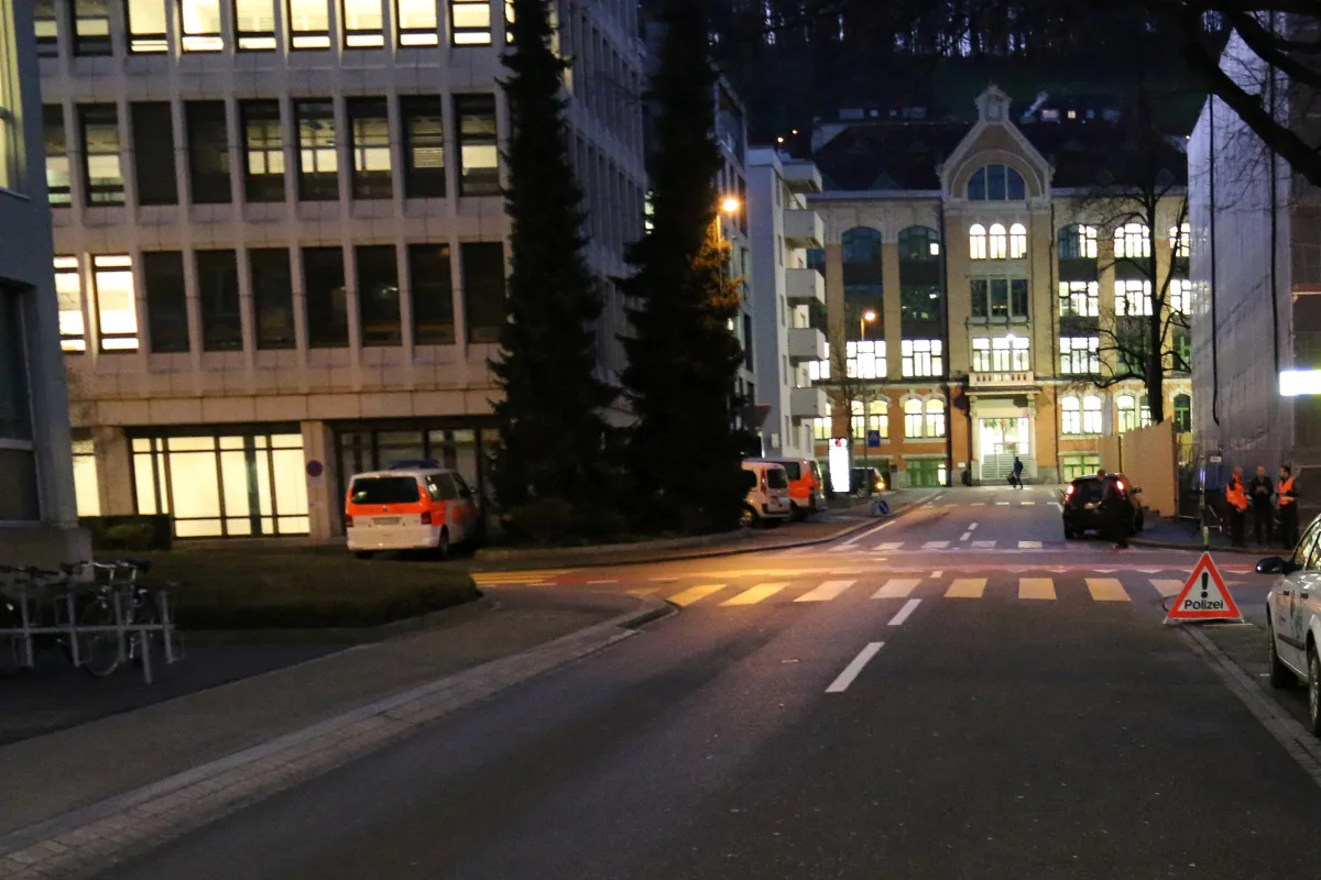 Pkw kollidiert in St. Gallen mit Fahrrad