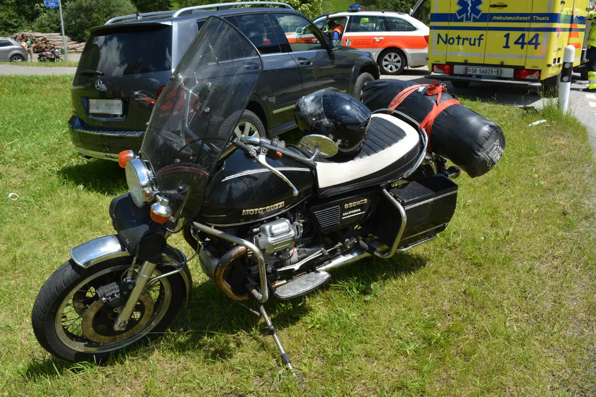 Zwei Töfffahrer in Alvaneu Bad verunfallt